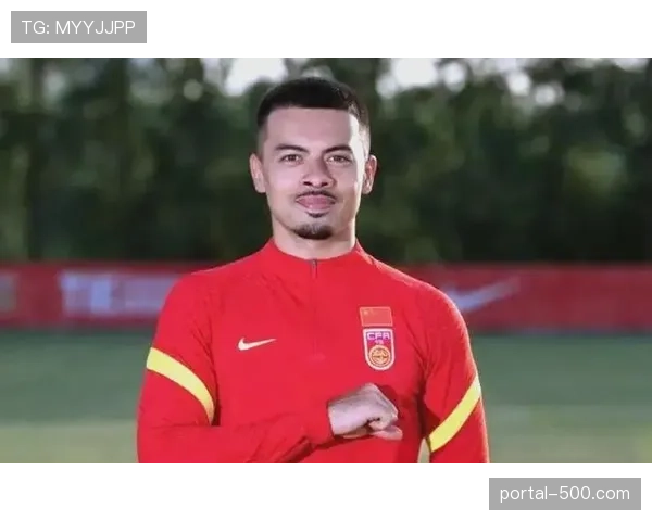 申花归化球员李可伤势反复 防守型后腰位置出现真空